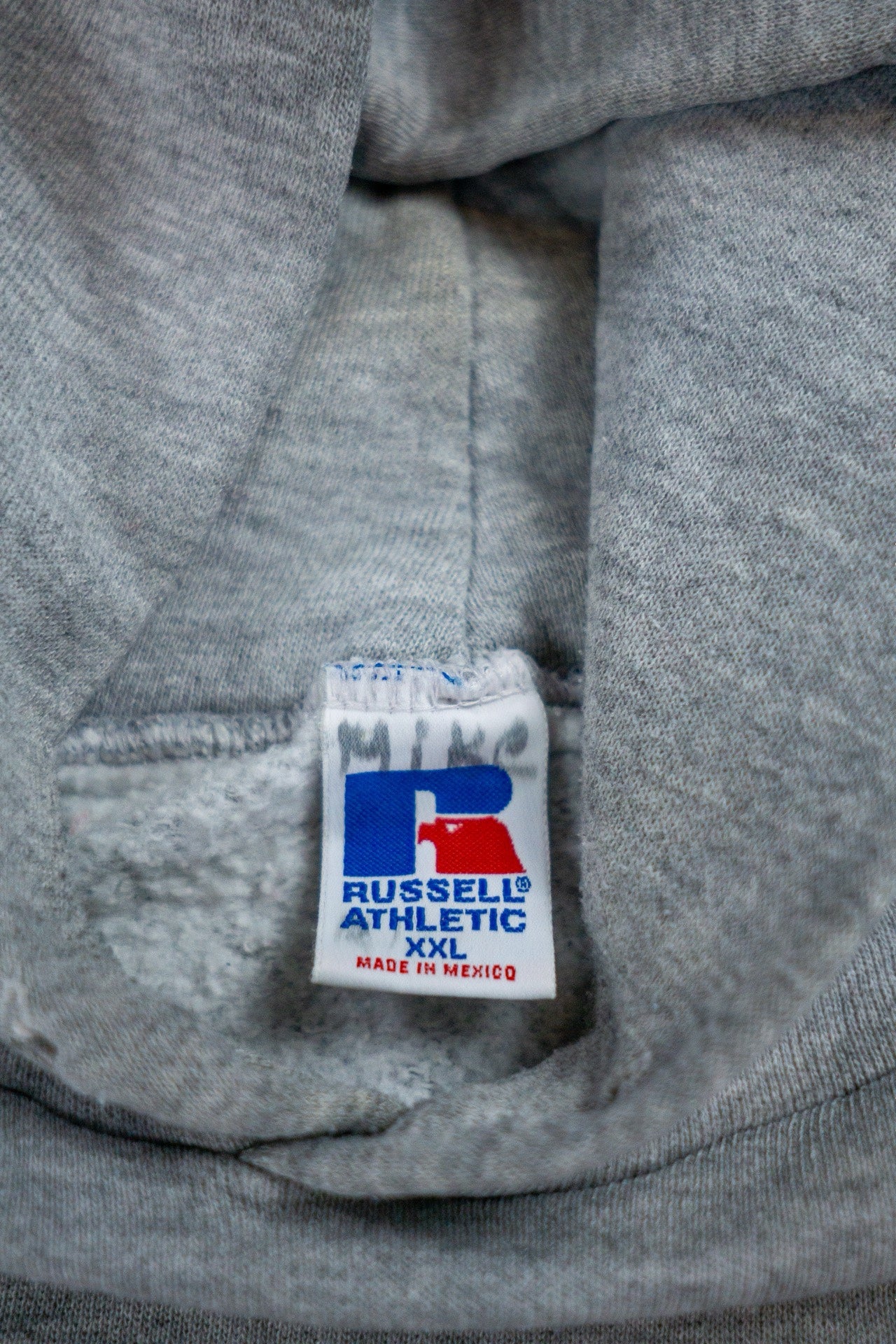 Vintage Russell Athletic Sweatshirt Hoodie 'Bayonne' - Sportswear [2000er]