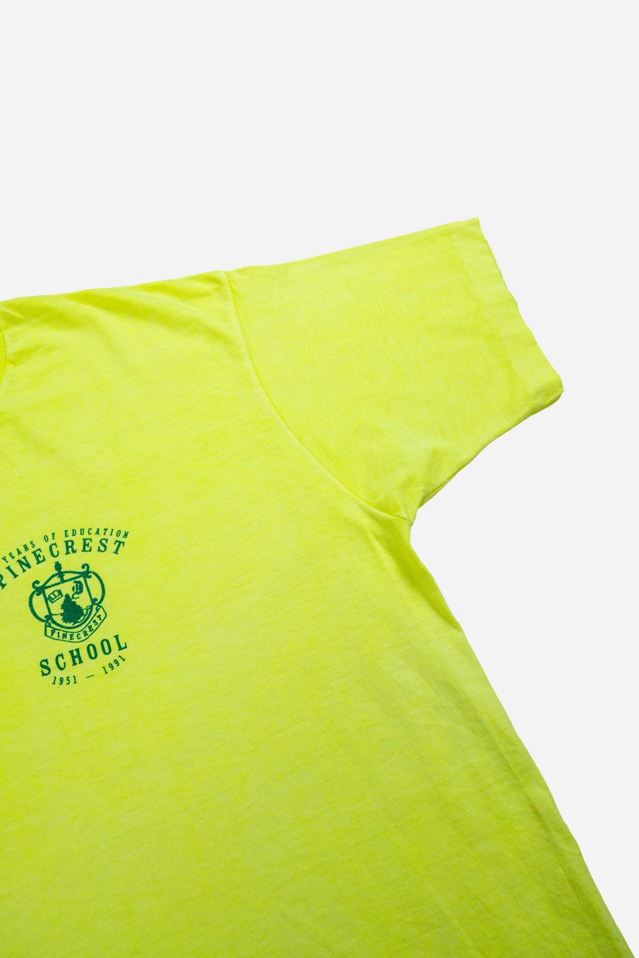 Vintage Screen Stars Single Stitch T-Shirt 'Pinecrest School' - Sportswear [1990er]