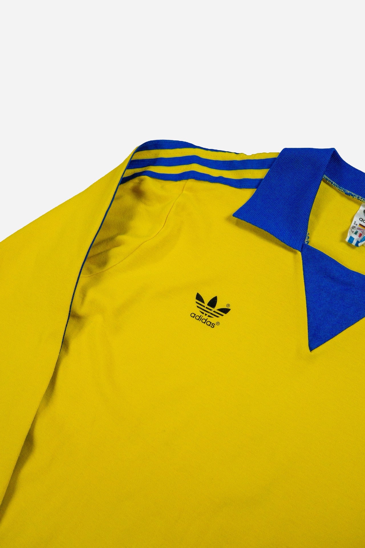 2000S - '1. MESSELER TSC' SOCCER SCARF - OS